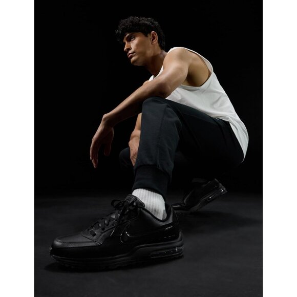 🆕Nike Men’s Black/Black/Black Leather Air Max Lifestyle Running Sneakers - Picture 4 of 9